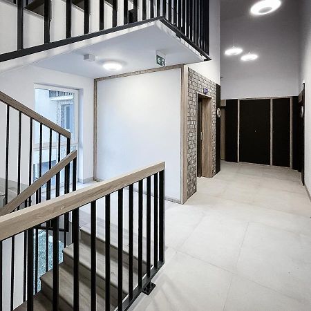 Apartament Clever 2 Kamienica Grochow Варшава Екстер'єр фото