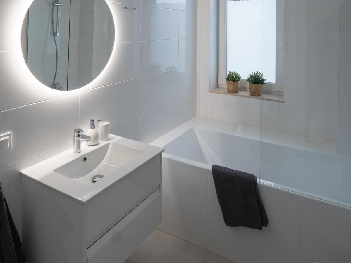 Apartament Clever 2 Kamienica Grochow Варшава Екстер'єр фото
